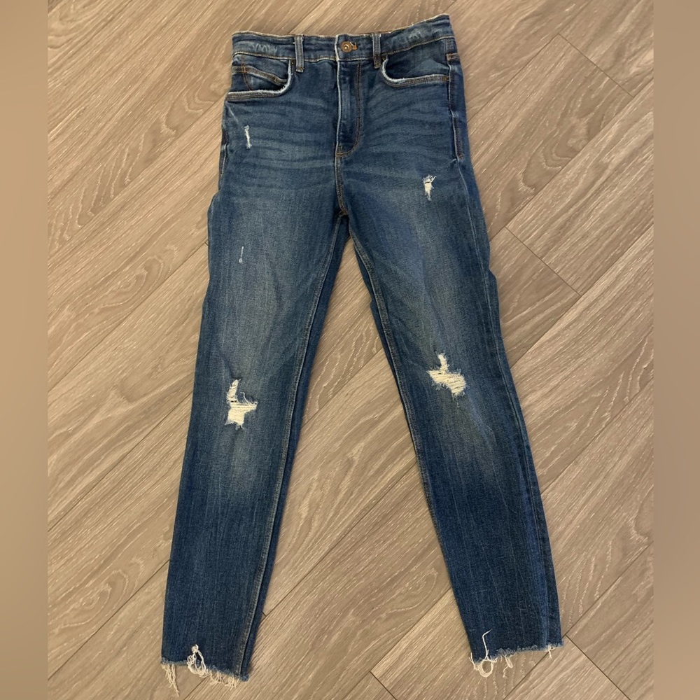 High waist, distressed Zara jeans